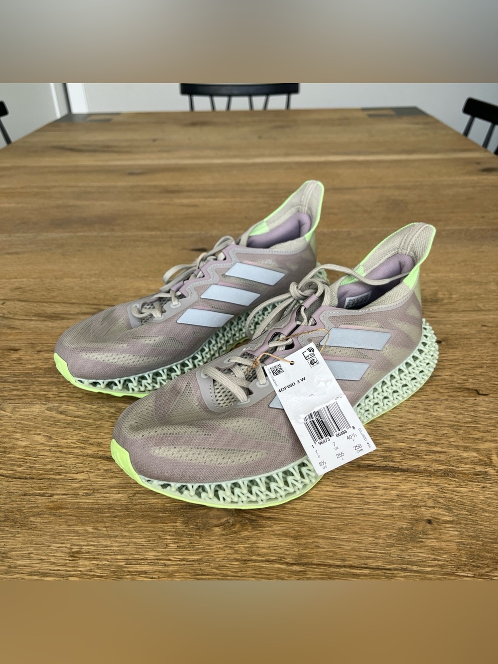 Size 8.5 Women’s Adidas 4DFWD Putty Grey Silver Green Shoes ID3499